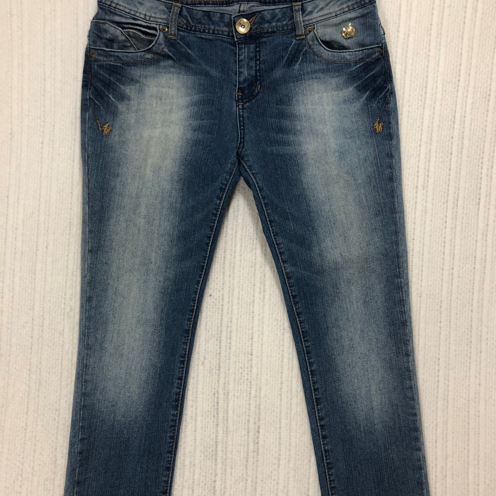 Apple Bottoms Womens Medium Wash Straight Leg Embroidered Logo Jeans Blue‎ 11/12